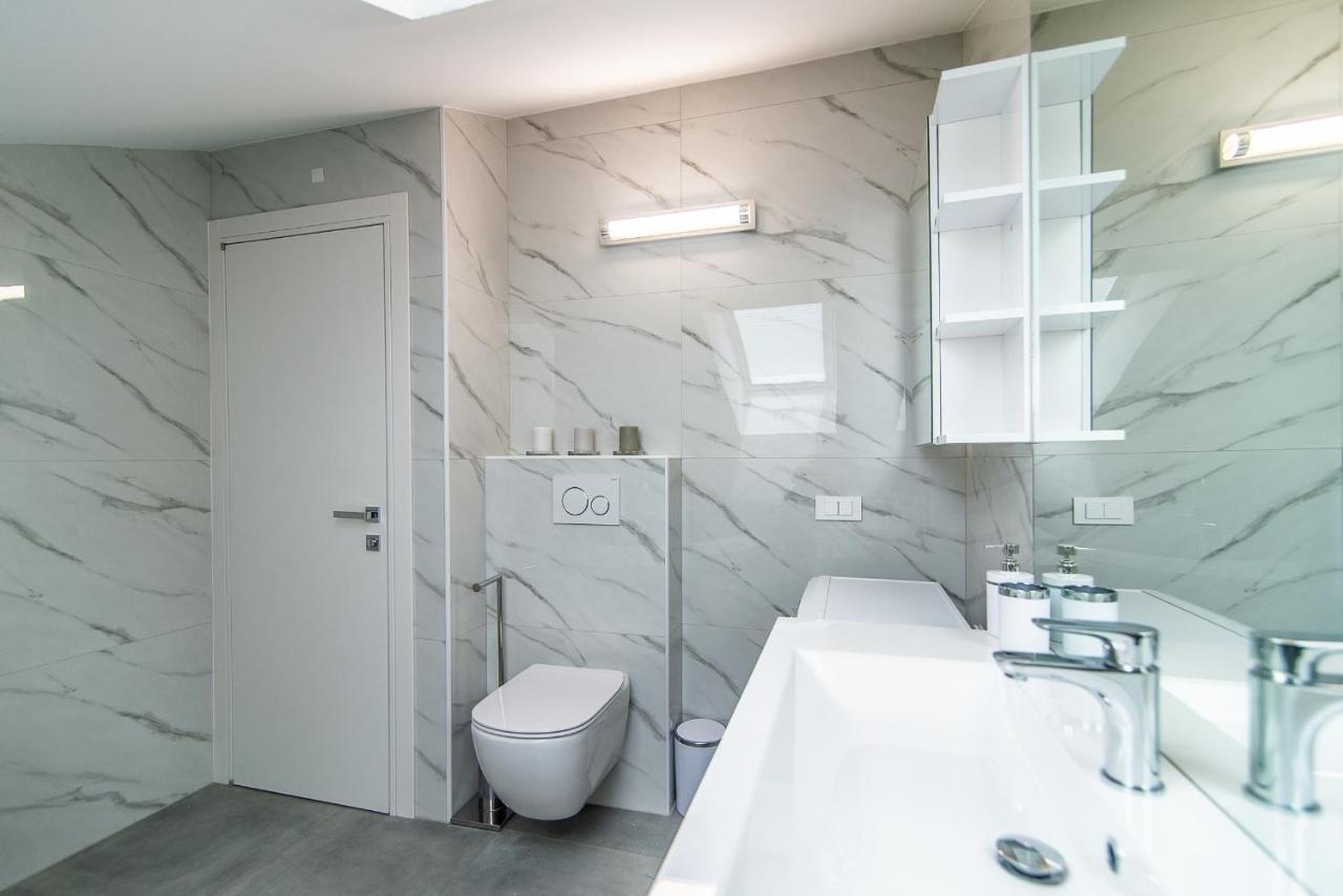 Luxury Apartment Queens Dramalj Exteriér fotografie